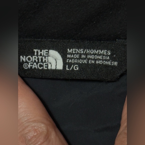 The North Face Black Hooded Jacket - Picture 6 of 15